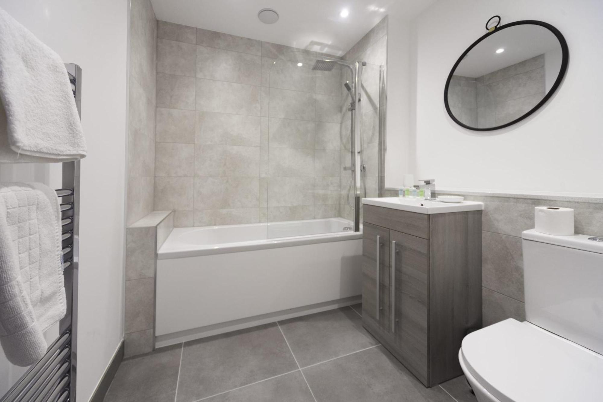 Lovely 2 Bedroom Apartment In Central Ashford Ashford  Exterior foto