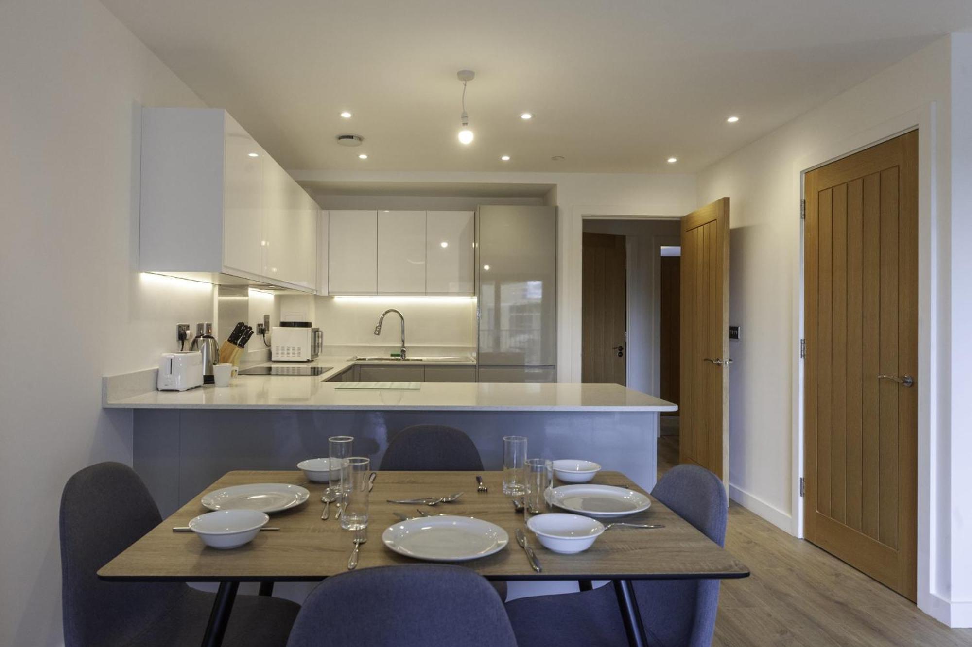 Lovely 2 Bedroom Apartment In Central Ashford Ashford  Exterior foto